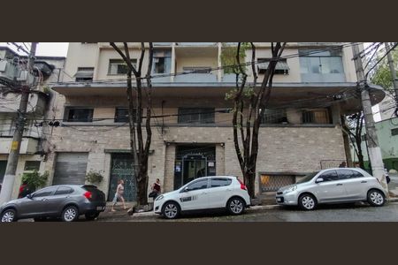 Apartamento para alugar com 76m², 2 quartos e 1 vagaFachada