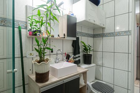 Apartamento para alugar com 76m², 2 quartos e 1 vagaBanheiro