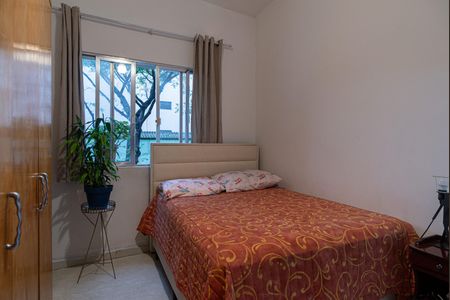 Apartamento para alugar com 76m², 2 quartos e 1 vagaQuarto 1