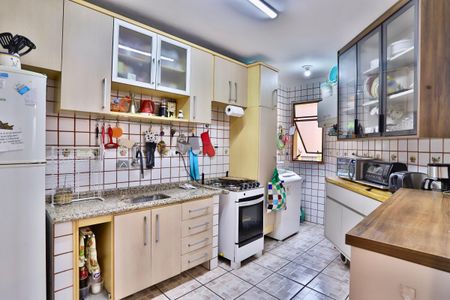 Apartamento à venda com 68m², 2 quartos e 1 vaga Apartamento à venda com 68m², 2 quartos e 1 vagaCozinha