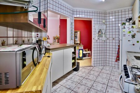 Apartamento à venda com 68m², 2 quartos e 1 vaga Apartamento à venda com 68m², 2 quartos e 1 vagaCozinha