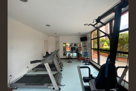 Apartamento à venda com 68m², 2 quartos e 1 vaga Apartamento à venda com 68m², 2 quartos e 1 vagaAcademia