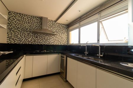 Apartamento à venda com 137m², 3 quartos e 3 vagasCozinha