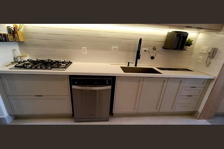 Apartamento à venda com 247m², 3 quartos e 3 vagasCozinha