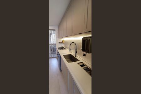 Apartamento à venda com 247m², 3 quartos e 3 vagasCozinha