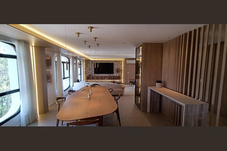 Apartamento à venda com 247m², 3 quartos e 3 vagasSala de Jantar