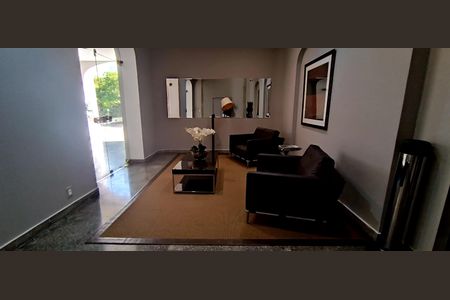 Apartamento à venda com 247m², 3 quartos e 3 vagasHall