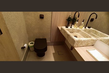 Apartamento à venda com 247m², 3 quartos e 3 vagasLavabo