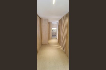 Apartamento à venda com 247m², 3 quartos e 3 vagasCorredor