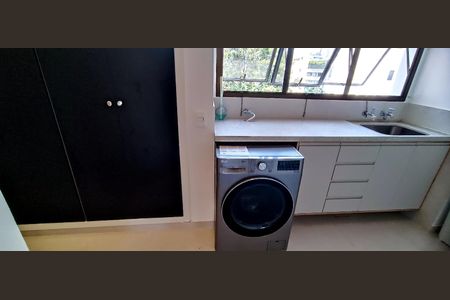 Apartamento à venda com 247m², 3 quartos e 3 vagasÁrea de Serviço