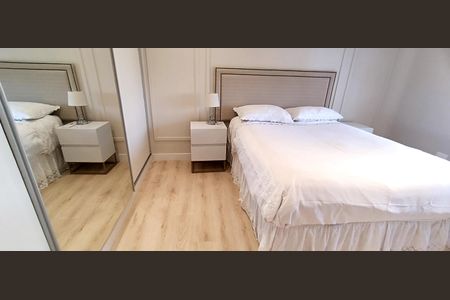 Apartamento à venda com 247m², 3 quartos e 3 vagasSuíte 1