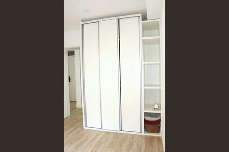 Apartamento à venda com 38m², 1 quarto e 1 vagaQuarto