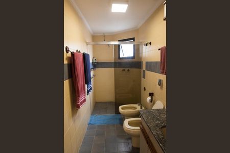 Apartamento à venda com 287m², 3 quartos e 4 vagas Apartamento à venda com 287m², 3 quartos e 4 vagasBanheiro