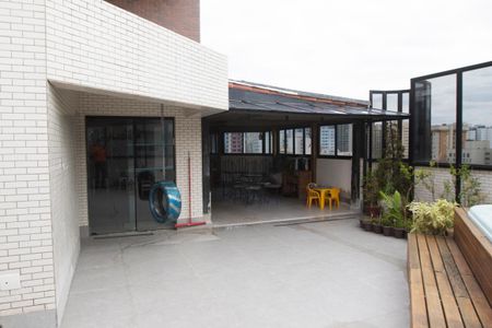 Apartamento à venda com 287m², 3 quartos e 4 vagas Apartamento à venda com 287m², 3 quartos e 4 vagasvaranda