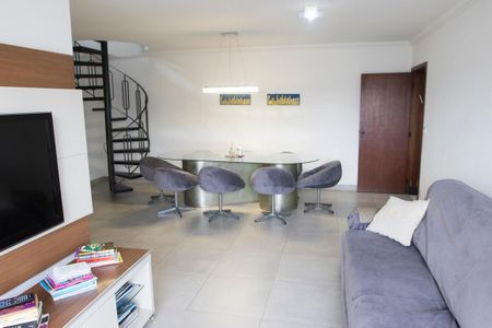 Apartamento à venda com 287m², 3 quartos e 4 vagas Apartamento à venda com 287m², 3 quartos e 4 vagasSala