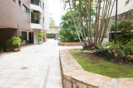 Apartamento à venda com 287m², 3 quartos e 4 vagas Apartamento à venda com 287m², 3 quartos e 4 vagasÁrea comum