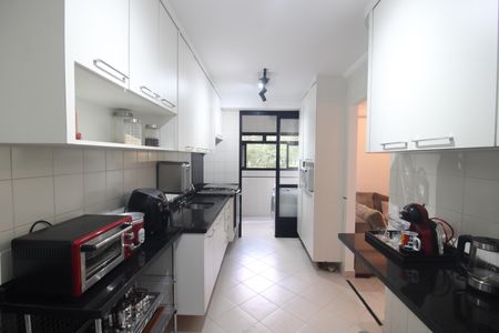 Apartamento à venda com 92m², 3 quartos e 2 vagasCozinha