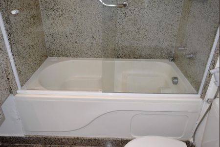 Studio à venda com 32m², 1 quarto e 1 vagaStudio- banheiro