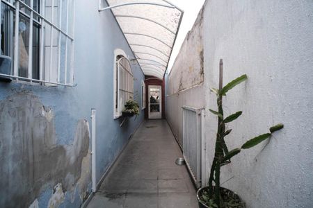 Casa à venda com 169m², 3 quartos e 2 vagasCorredor