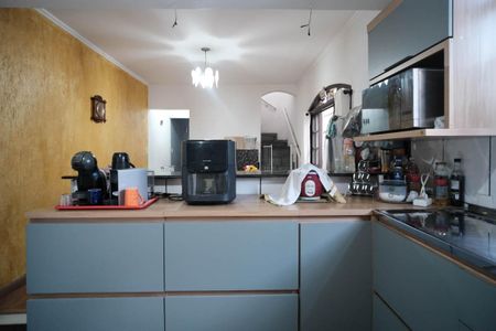 Casa à venda com 169m², 3 quartos e 2 vagasCozinha