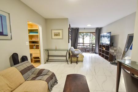 Apartamento à venda com 90m², 3 quartos e 2 vagasSala