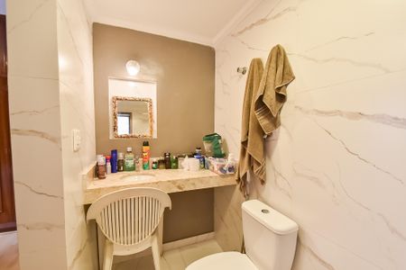 Apartamento à venda com 90m², 3 quartos e 2 vagasBanheiro da suíte