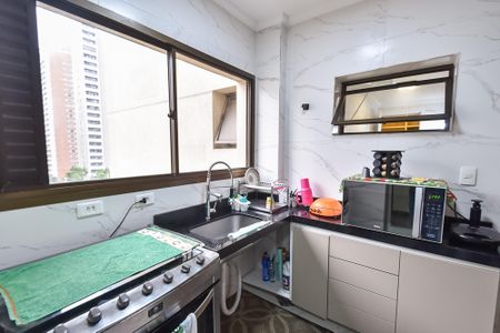 Apartamento à venda com 90m², 3 quartos e 2 vagasCozinha