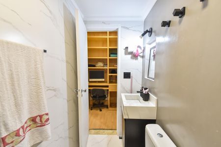 Apartamento à venda com 90m², 3 quartos e 2 vagasBanheiro