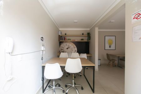 Apartamento para alugar com 32m², 2 quartos e sem vagaÁrea comum - Área de Estudo