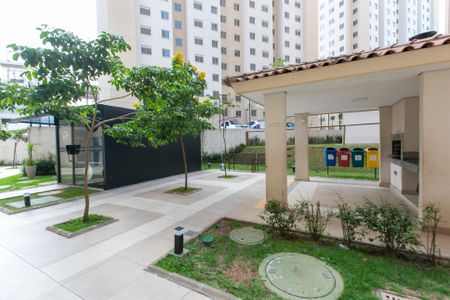 Apartamento para alugar com 32m², 2 quartos e sem vagaÁrea comum - Churrasqueira