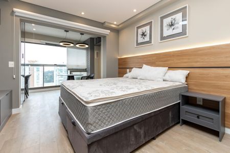 Studio à venda com 32m², 1 quarto e sem vaga Studio à venda com 32m², 1 quarto e sem vagaStudio