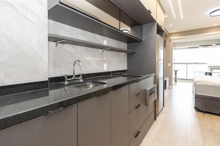 Studio à venda com 32m², 1 quarto e sem vaga Studio à venda com 32m², 1 quarto e sem vagaCozinha