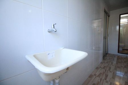 Casa para alugar com 50m², 2 quartos e 1 vagaÁrea de Serviço