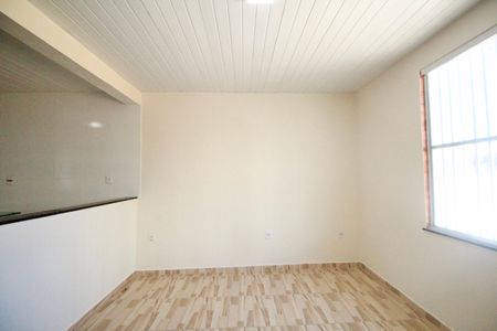 Casa para alugar com 50m², 2 quartos e 1 vagaSala