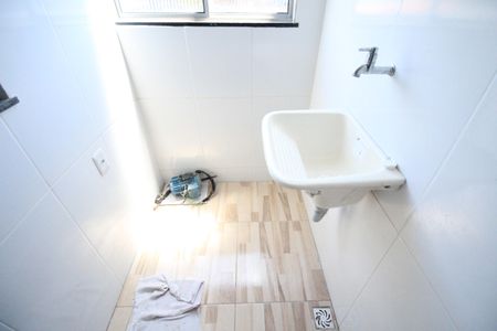 Casa para alugar com 50m², 2 quartos e 1 vagaÁrea de Serviço