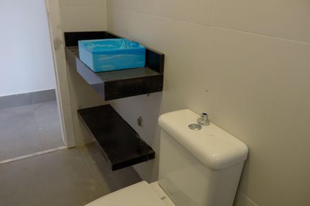 Casa para alugar com 70m², 2 quartos e 1 vaga Casa para alugar com 70m², 2 quartos e 1 vagaBanheiro