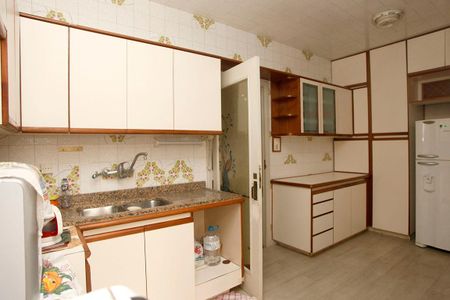 Apartamento à venda com 159m², 3 quartos e 1 vagaCozinha