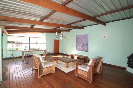 Casa para alugar com 300m², 2 quartos e 2 vagasÁrea Comum