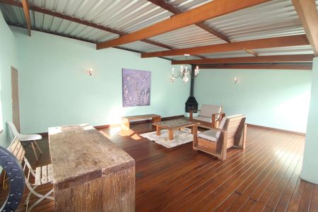 Casa para alugar com 300m², 2 quartos e 2 vagasÁrea Comum