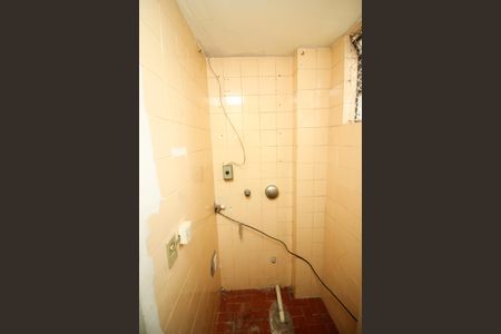 Apartamento para alugar com 70m², 2 quartos e sem vagaBanheiro de serviço