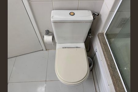Casa de condomínio à venda com 168m², 4 quartos e 2 vagas Casa de condomínio à venda com 168m², 4 quartos e 2 vagasSuite 4 - Banheiro