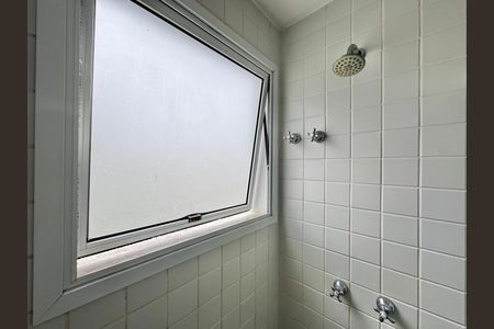 Casa de condomínio à venda com 168m², 4 quartos e 2 vagas Casa de condomínio à venda com 168m², 4 quartos e 2 vagasSuite 1 - Banheiro