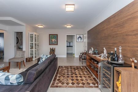 Apartamento à venda com 110m², 2 quartos e 2 vagasSala