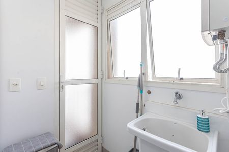 Apartamento à venda com 110m², 2 quartos e 2 vagasÁrea de Serviço