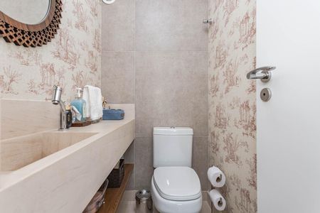 Apartamento à venda com 110m², 2 quartos e 2 vagasLavabo