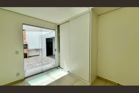 Apartamento à venda com 185m², 2 quartos e 2 vagasquarto 