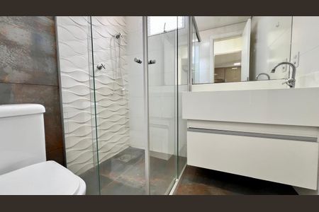 Apartamento à venda com 185m², 2 quartos e 2 vagasbanho