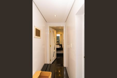 Apartamento à venda com 420m², 4 quartos e 6 vagas Apartamento à venda com 420m², 4 quartos e 6 vagasCorredor