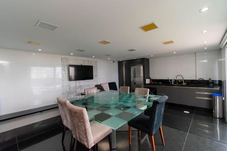 Apartamento à venda com 420m², 4 quartos e 6 vagas Apartamento à venda com 420m², 4 quartos e 6 vagasÁrea Gourmet