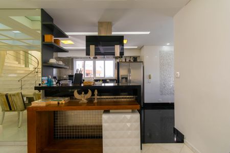 Apartamento à venda com 420m², 4 quartos e 6 vagas Apartamento à venda com 420m², 4 quartos e 6 vagasCozinha